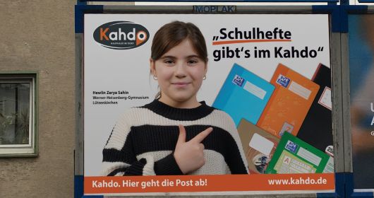 Hewlin Zerya Sahin vom Werner-Heisenberg-Gymnasium wirbt für unser Kahdo!